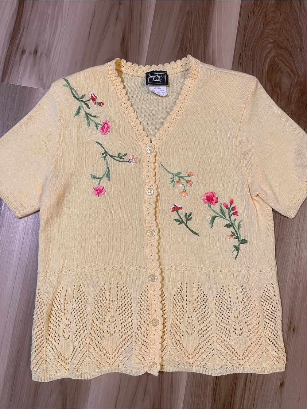 VTG Southern Lady Womens M Yellow Knit Button Cardigan Floral Grandma Core USA